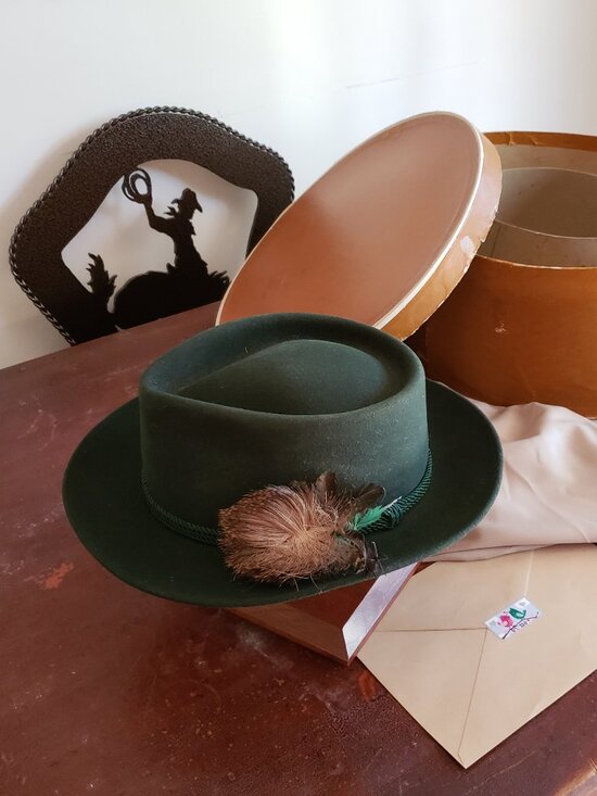 WESTON WIESEBADEN Other - WESTON TYROLEAN VINTAGE HAT WITH BOX